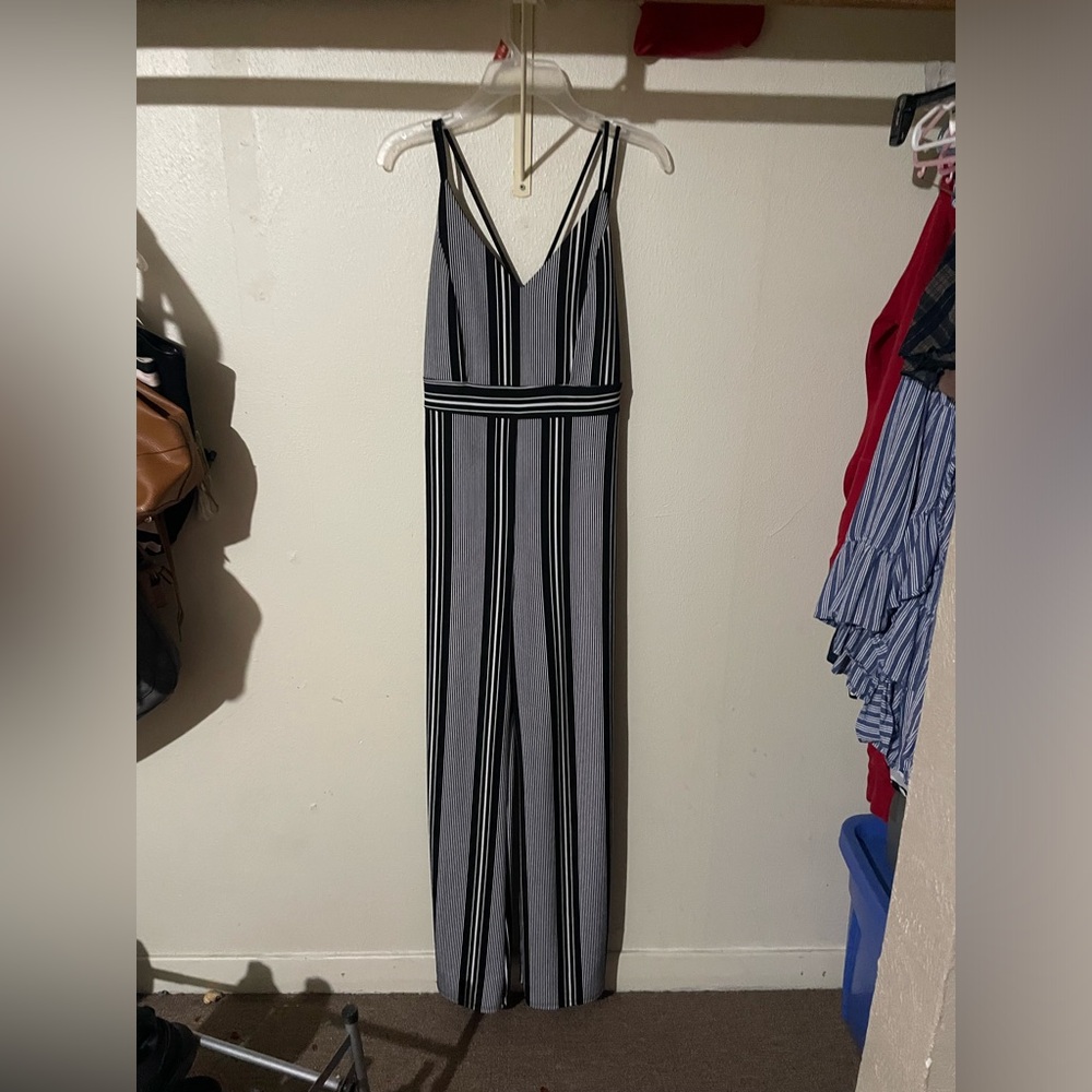 Jacaranda Black & white jumpsuit